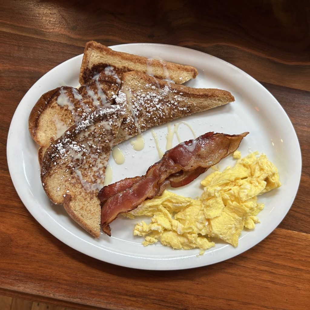 French Toast with bacon and eggs